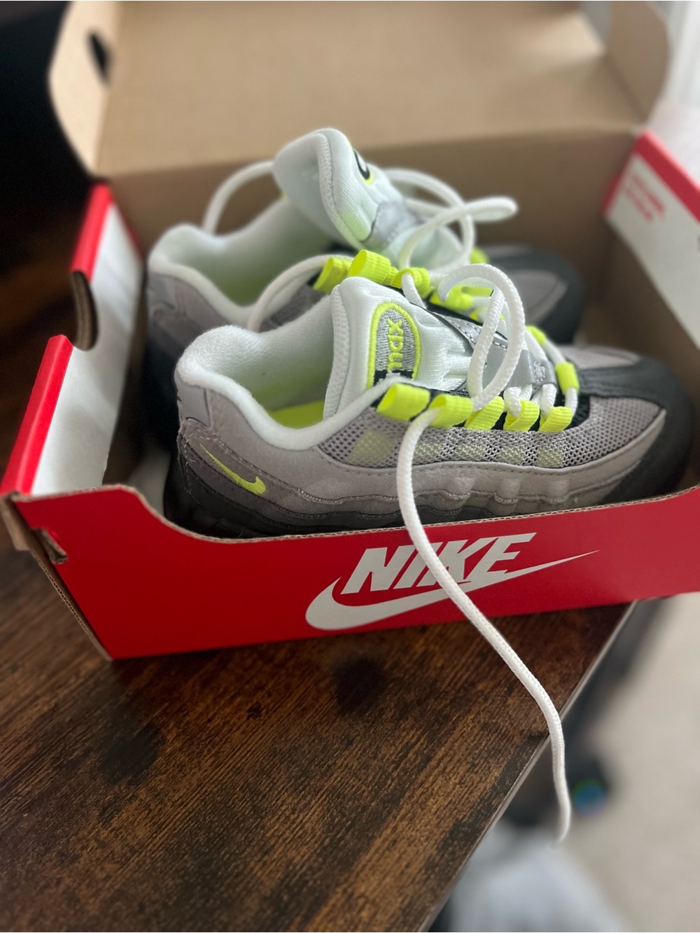 Nike Kids Air Max 95 in Grey and Volt